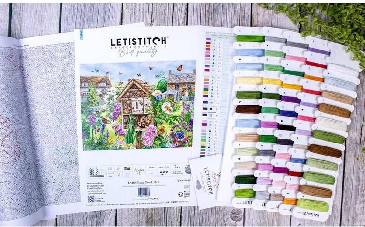 Borduurpakket - Busy Bee Hotel L8104