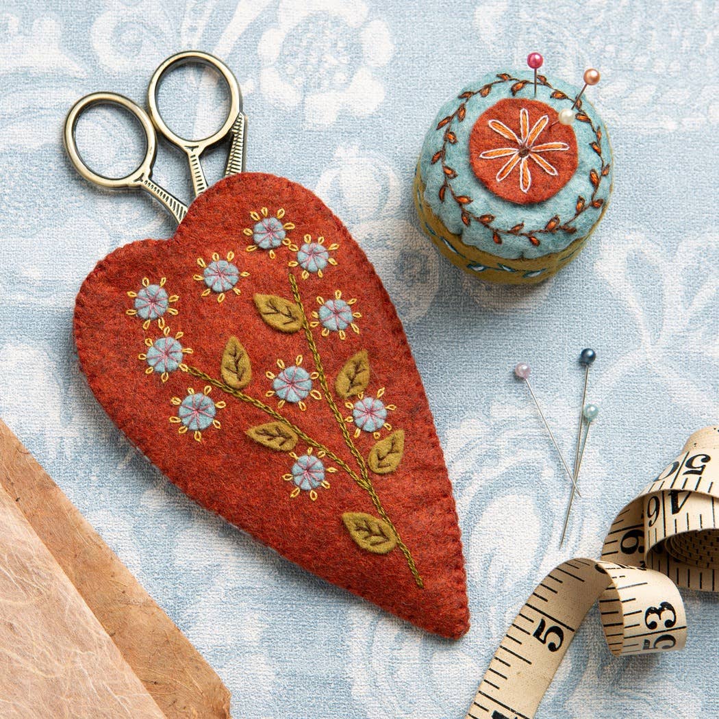 Embroidery Kit with Felt - Scissors Case and Mini Pincushion