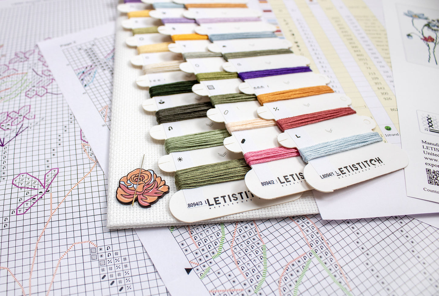 Borduurpakket - Summer Bloom LETI-L8094