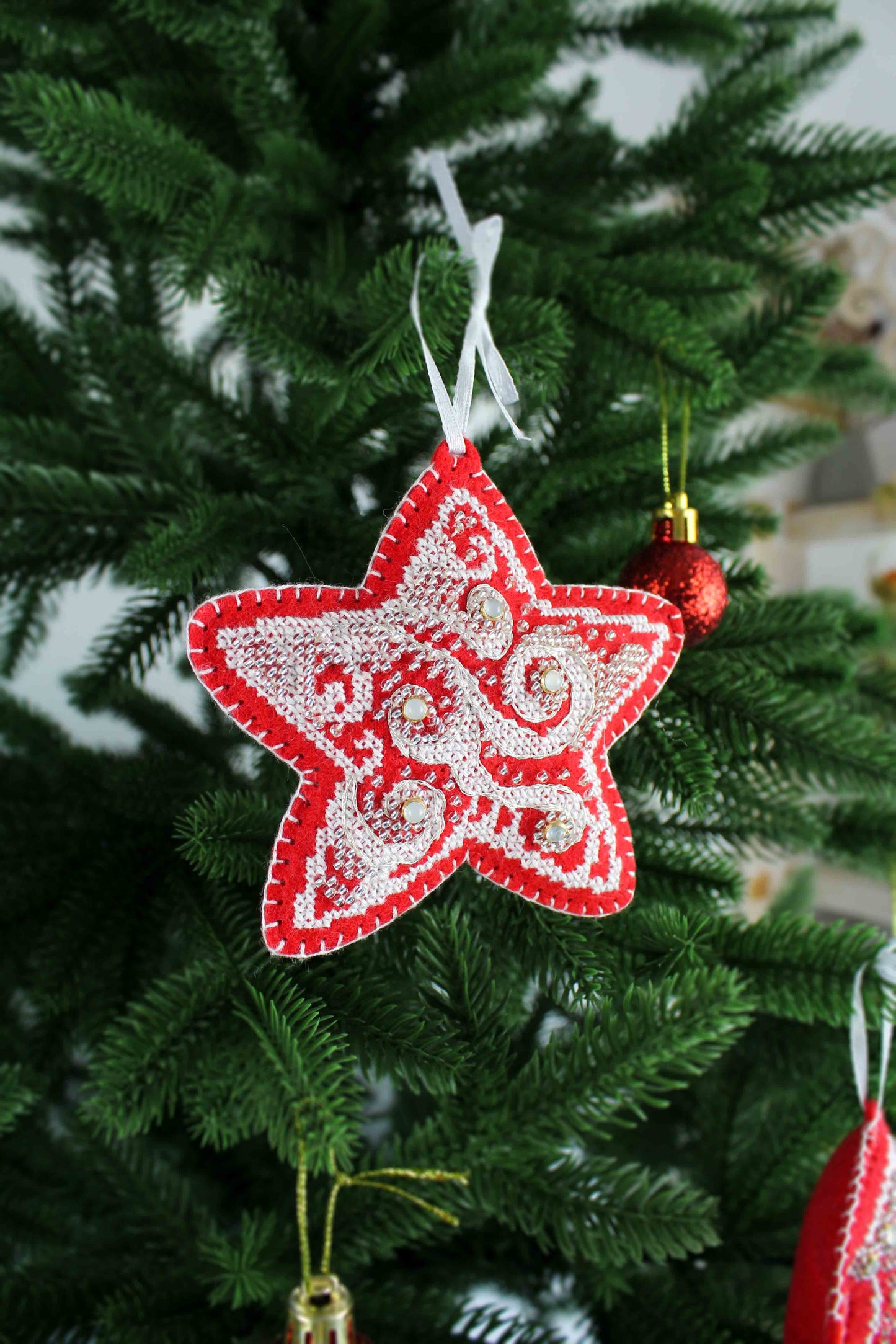 Borduurpakket Kerstboomhanger - Frost Patterns: Little Star ST-1092