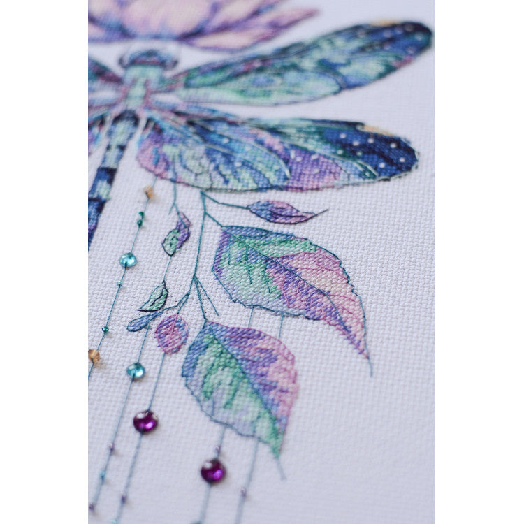 Kit de broderie - Muse d'été AAH-278