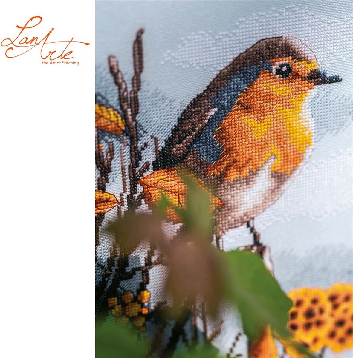 Embroidery Kit - On The Lookout PN-0200984