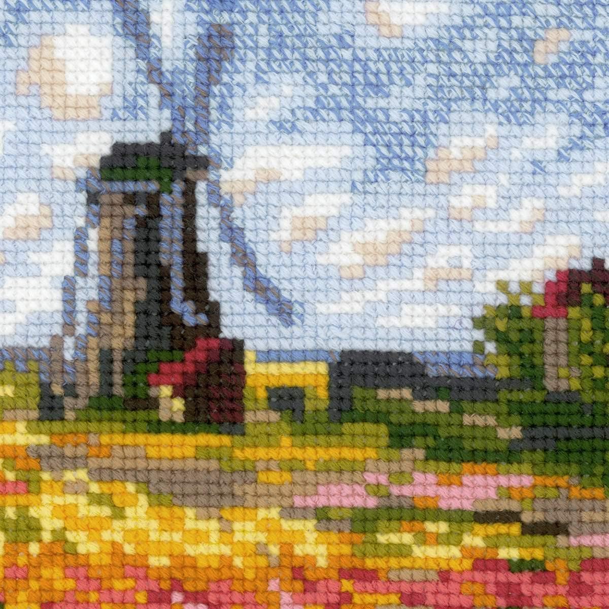Borduurpakket - Tulip FIelds, After C. Monet's Painting 1643