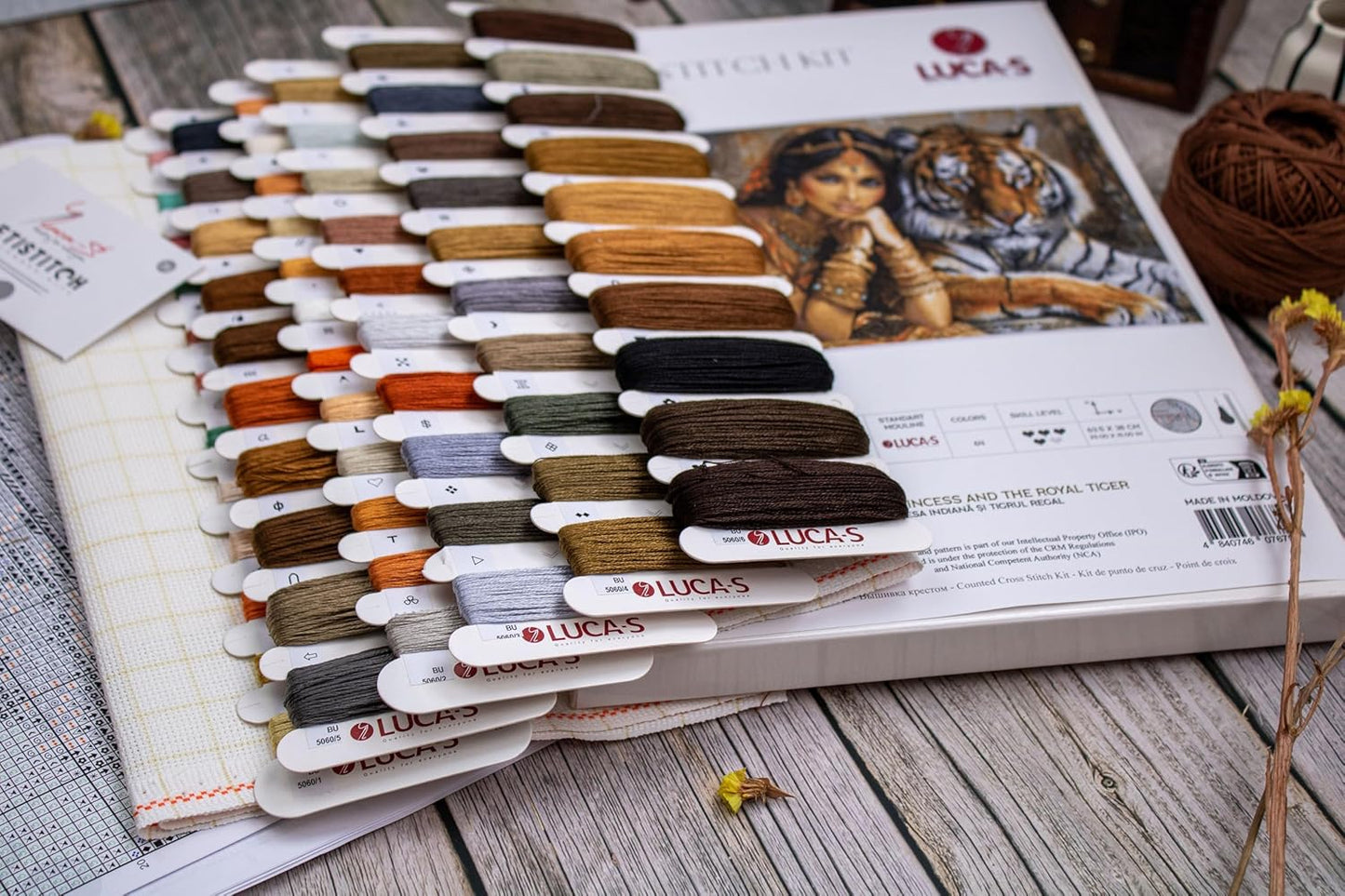 Embroidery kit - The Indian Princess and the Royal Tiger BU5060