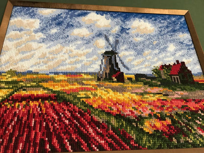 Borduurpakket - Tulip FIelds, After C. Monet's Painting 1643