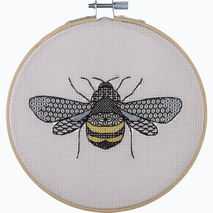 Embroidery kit Blackwork - Bee ABW0001