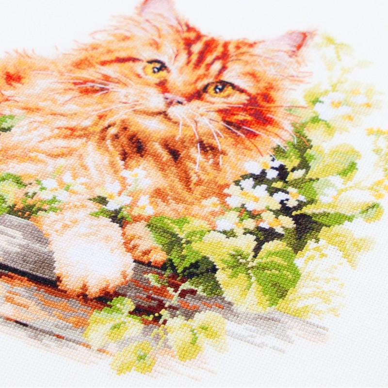 Cross Stitch Embroidery Kit - The Ginger Cat 070-022