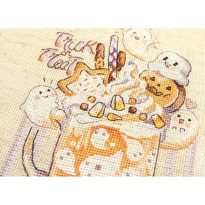 Embroidery kit - Trick or Treat (Letistitch)