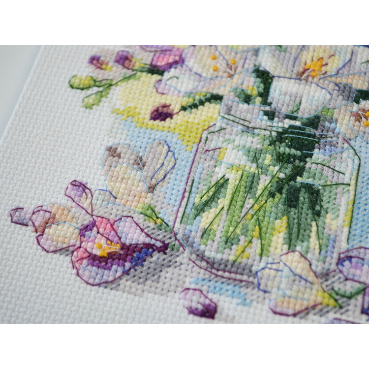 Kit de broderie - Le Premier Bouquet AAH-228