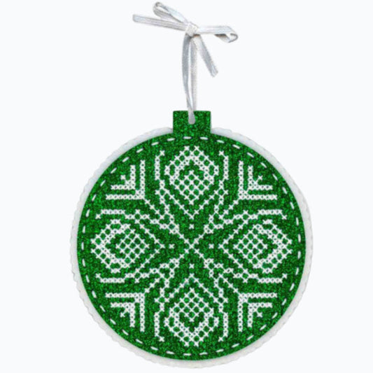 Embroidery Kit Christmas Tree Ornament - Pine Pattern ST-1084