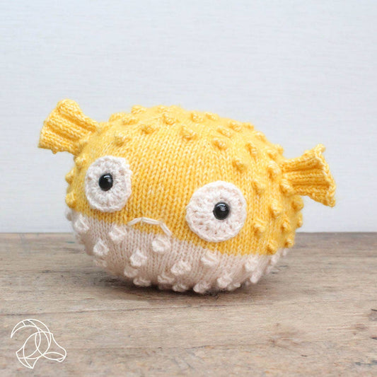 Do-it-yourself knitting kit - Bart Blowfish
