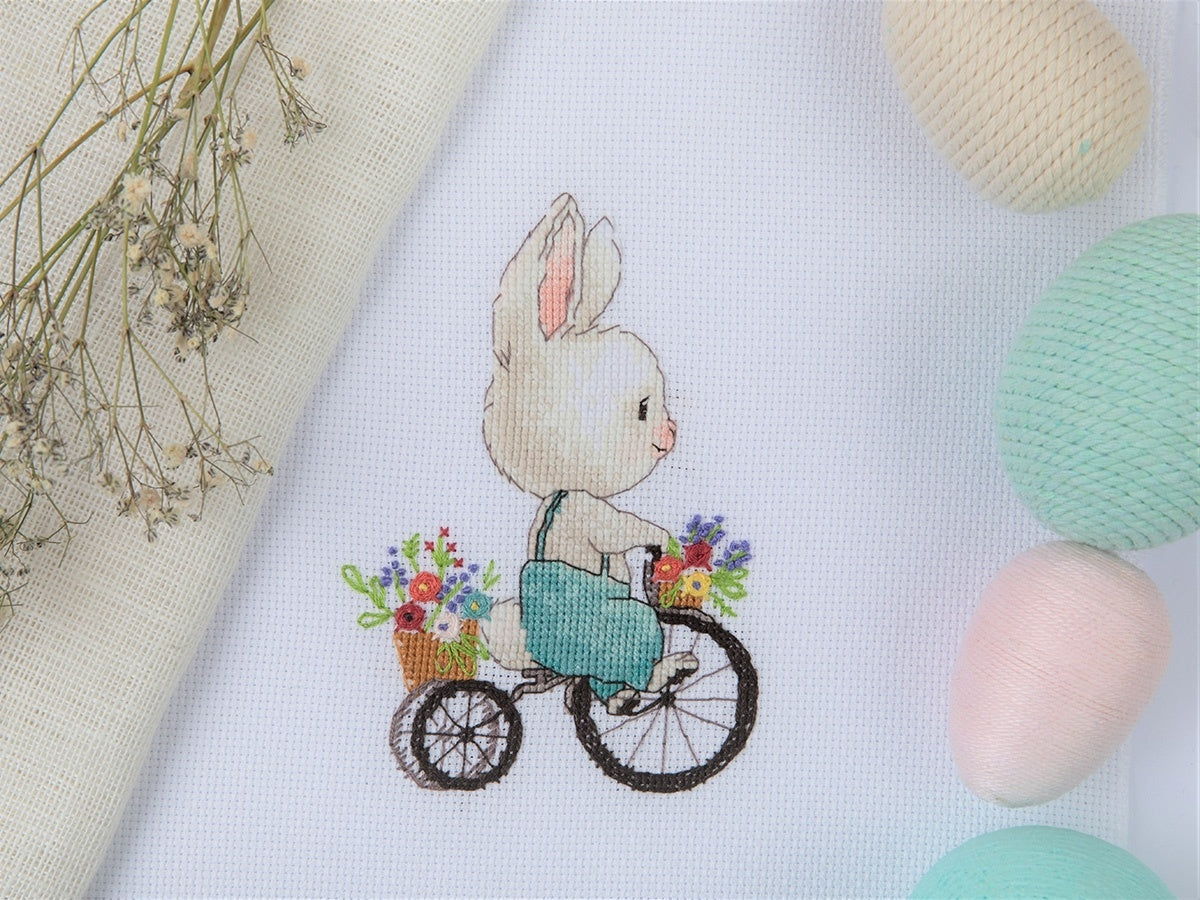 Embroidery kit - Bunny On A Bicycle