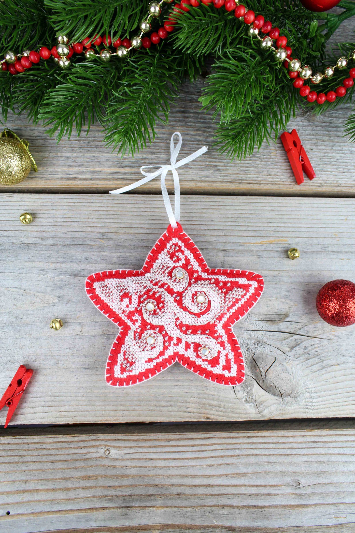 Borduurpakket Kerstboomhanger - Frost Patterns: Little Star ST-1092