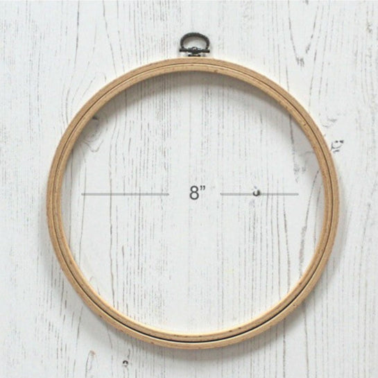 Round Frame in Wood
