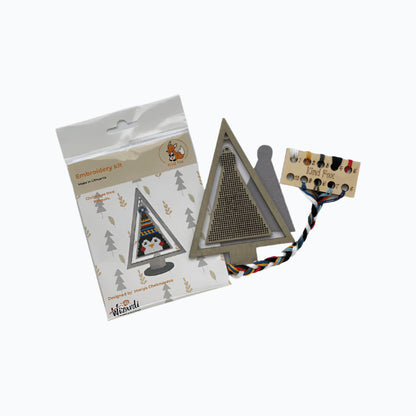 Embroidery kit Christmas tree - Penguin