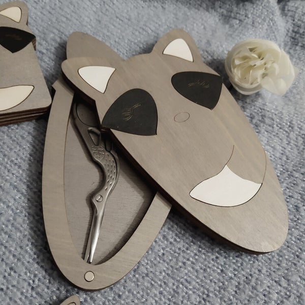 Scissors Box - Raccoon